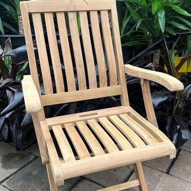 Chaise como avec appui-bras 499$